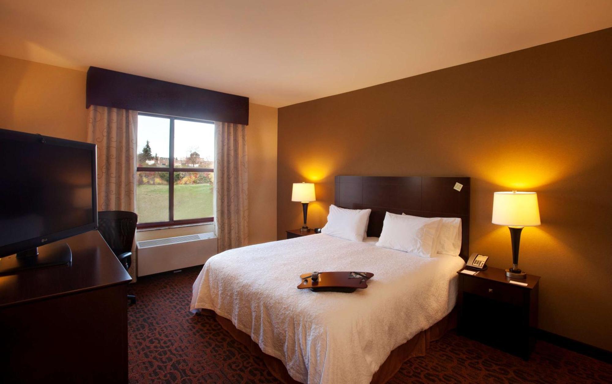 Hampton Inn Marquette-Waterfront מראה חיצוני תמונה