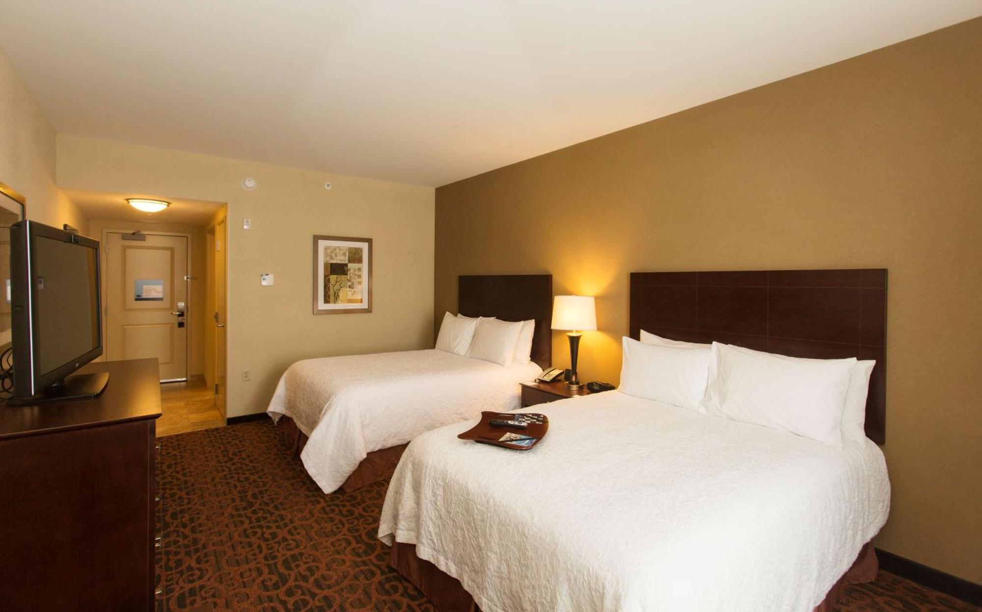 Hampton Inn Marquette-Waterfront מראה חיצוני תמונה
