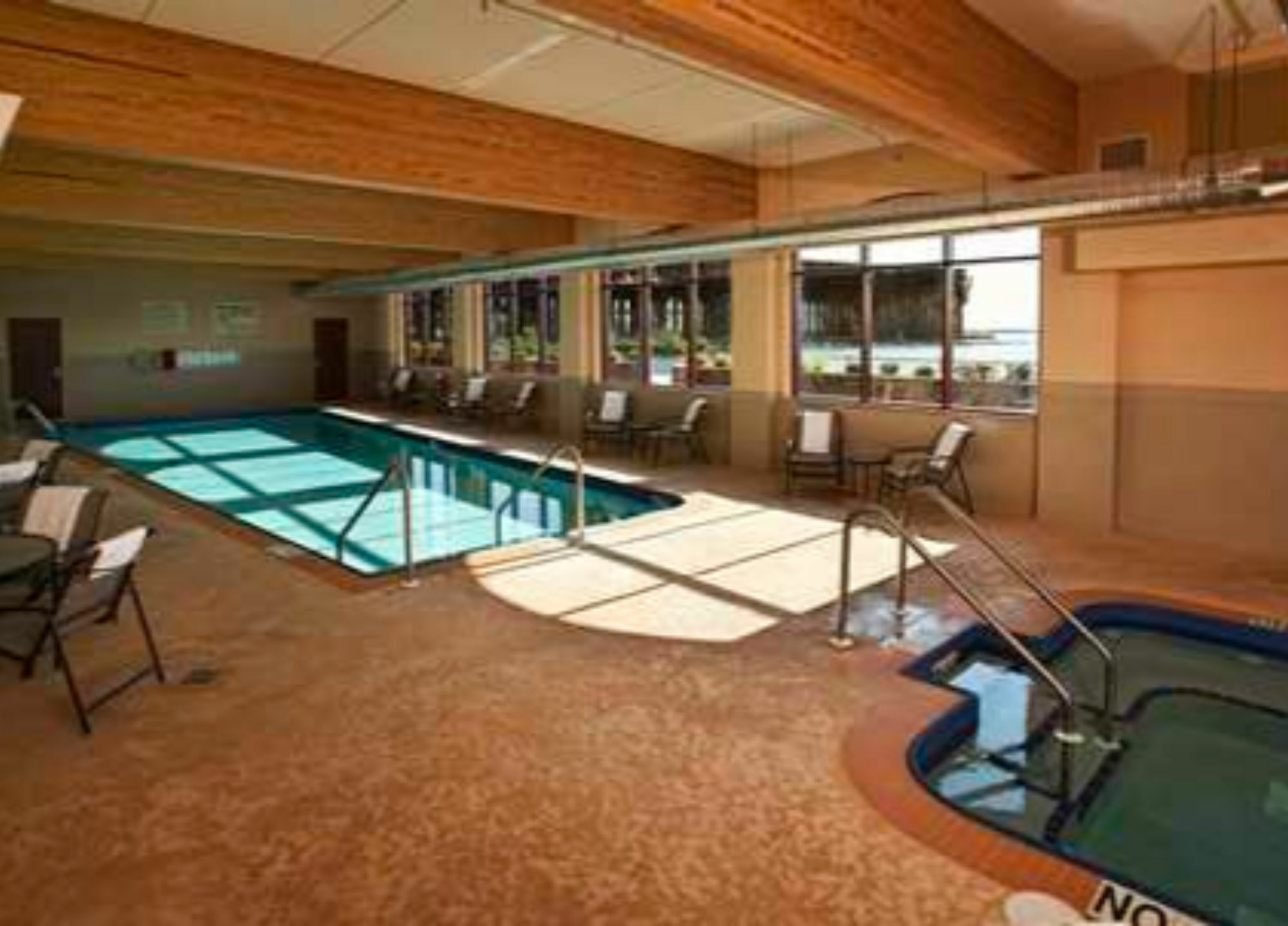 Hampton Inn Marquette-Waterfront מראה חיצוני תמונה